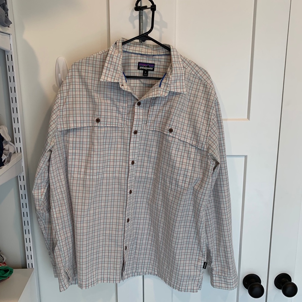 Patagonia Island Hopper II Long Sleeve Button Down
